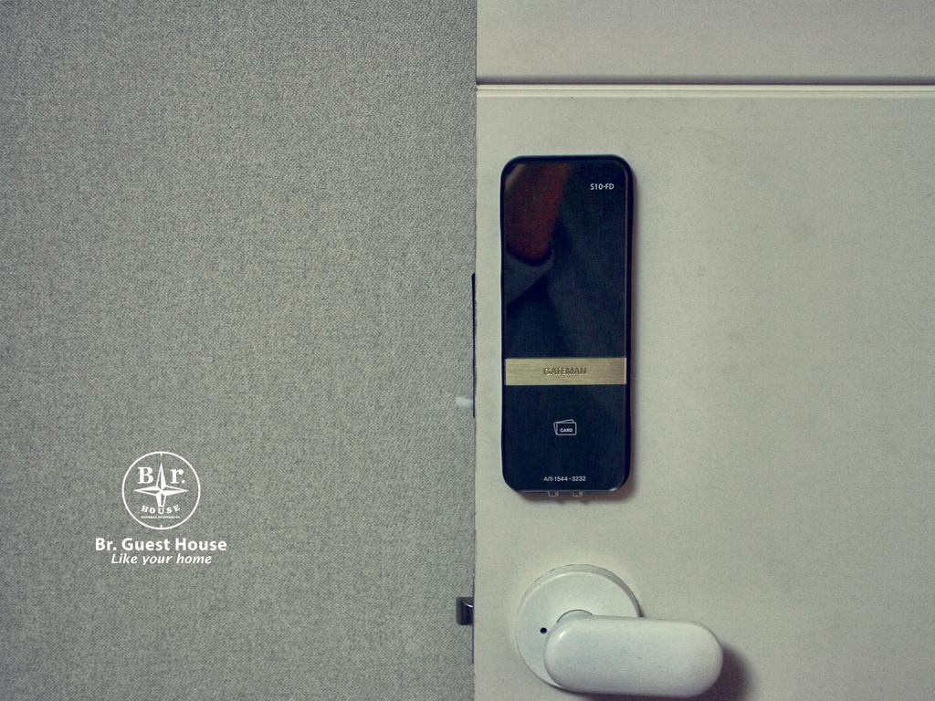 סיאול Br. Guesthouse Hongdae חדר תמונה