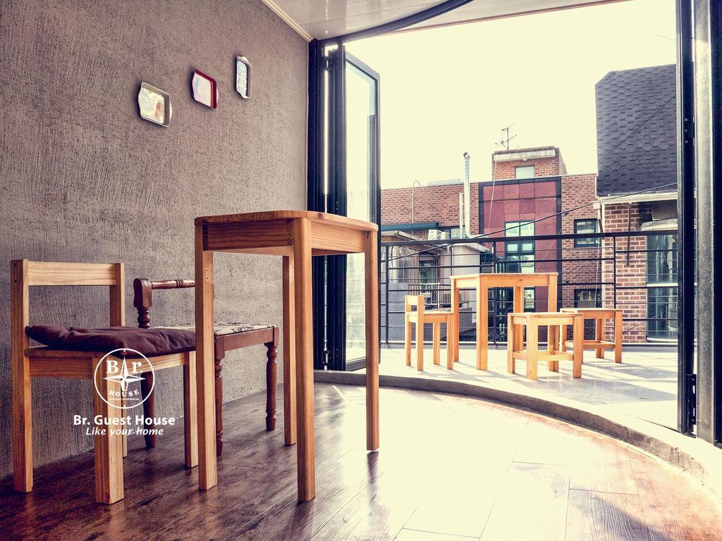 סיאול Br. Guesthouse Hongdae מראה חיצוני תמונה